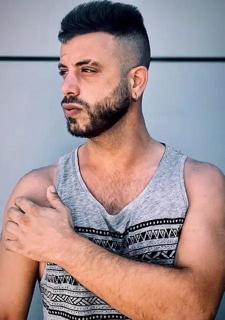 Jorge из Сафра, ищу на сайте знакомства на одну ночь