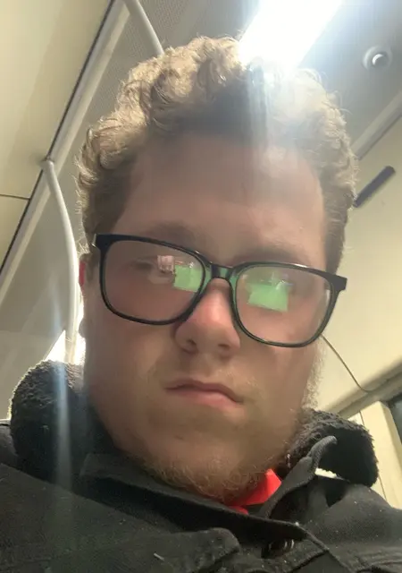 Я Kieran, 25, из Мейдстон, ищу знакомство для постоянных отношений