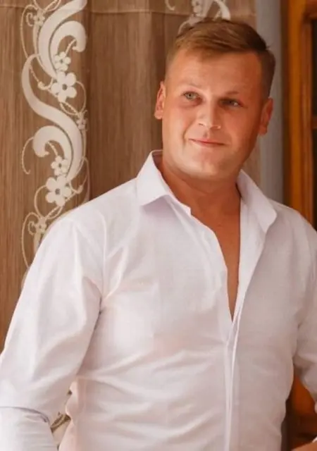 Я Florin, 33, из Бухареста, ищу знакомство