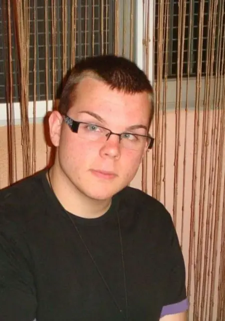 Gins из Мадрида, мне 28, познакомлюсь