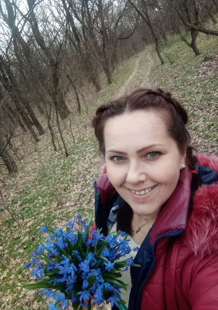 Я Елена, 41, из Днепра, ищу знакомство для постоянных отношений