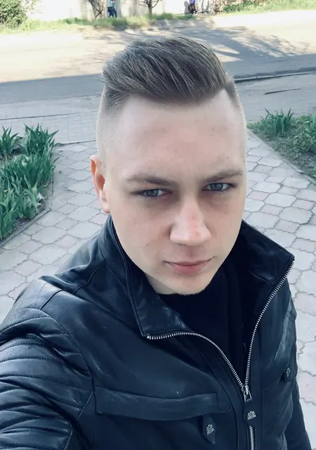 Я Вадим, 28 років, знайомлюсь без зобов'язань у Покровське