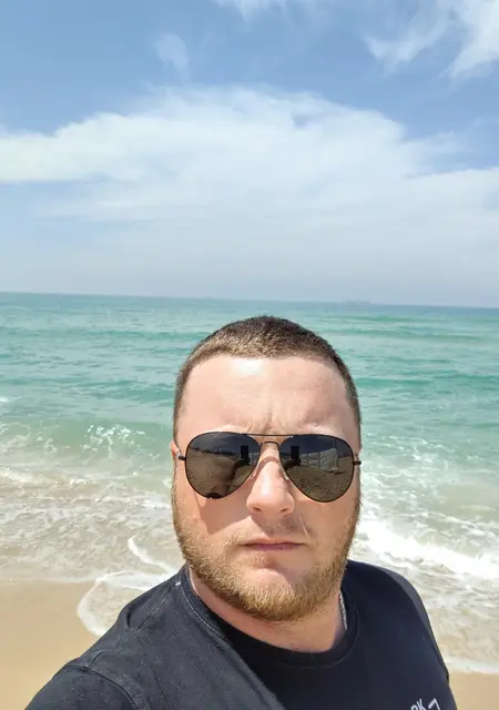 Андрей из Иерусалима, мне 37, познакомлюсь без обязательств