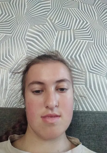 Я Віка Дожевенко, 19 років, знайомлюсь для спілкування у Васильків