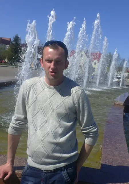 Я Паша, 42, знакомлюсь для постоянных отношений в Молодечно