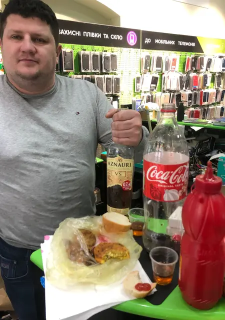 Andriy из Ужгорода, мне 48, познакомлюсь для постоянных отношений