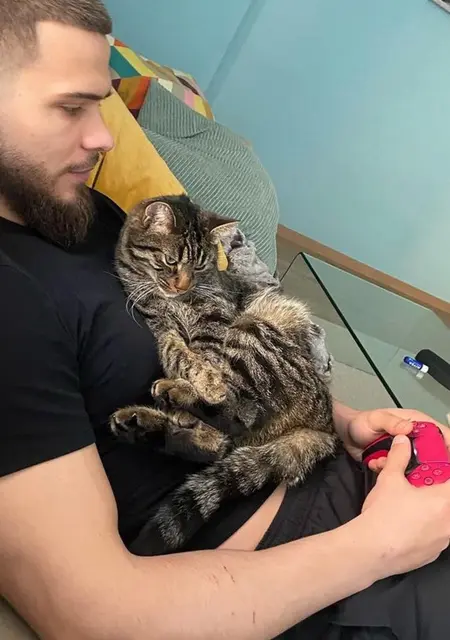 Max из Кишинёва, мне 27, познакомлюсь на одну ночь