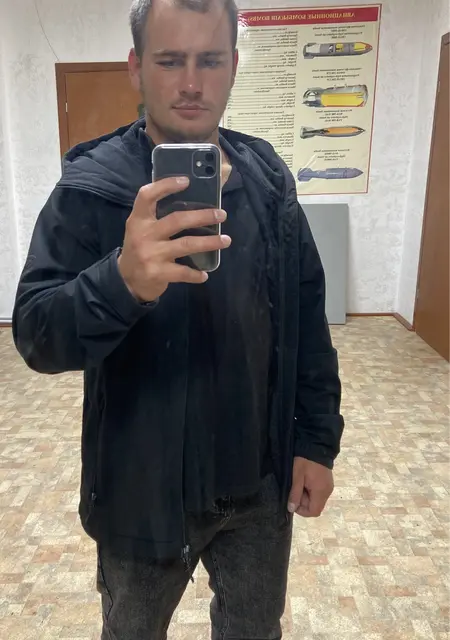 Я Роман, 28 років, знайомлюсь без зобов'язань у Маріуполі