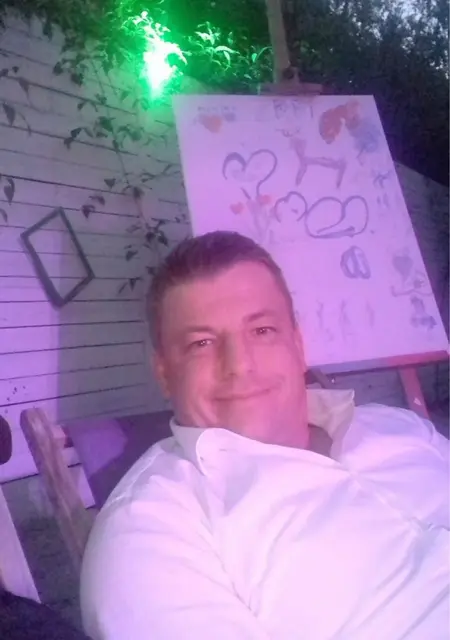 Hawaiitoni из Эссного, ищу на сайте знакомства на одну ночь