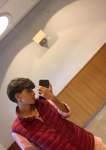 Soy Darío Javier, 19 años, conociéndome para chatear en Jaén