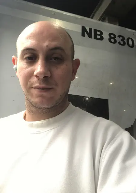 Paco de Jaén, tengo 32 años, listo para conocer para conversación virtual