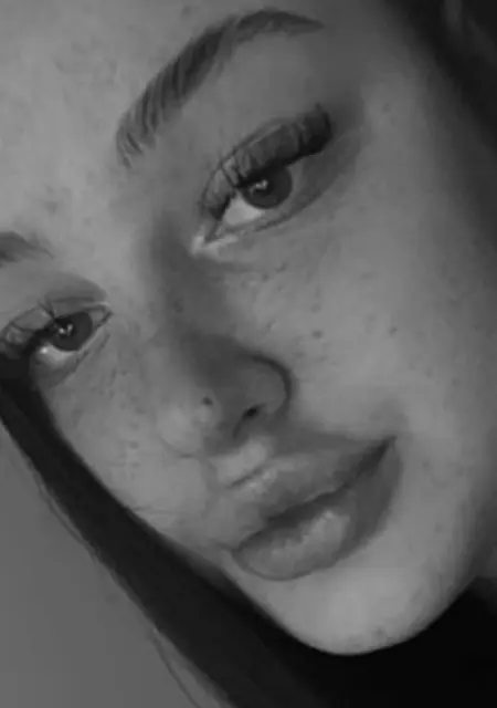 Кира из Вроцлава, мне 20, познакомлюсь на одну ночь