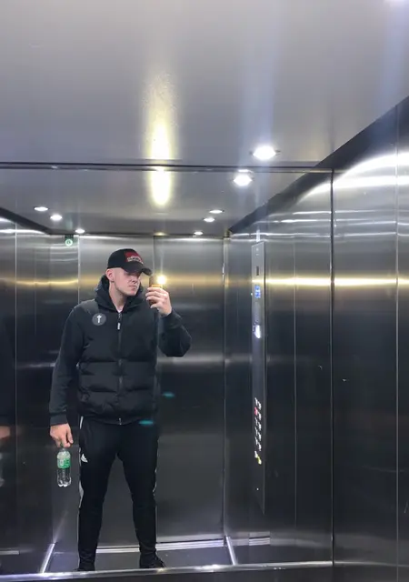 Pawe из Познани, мне 20, познакомлюсь на одну ночь