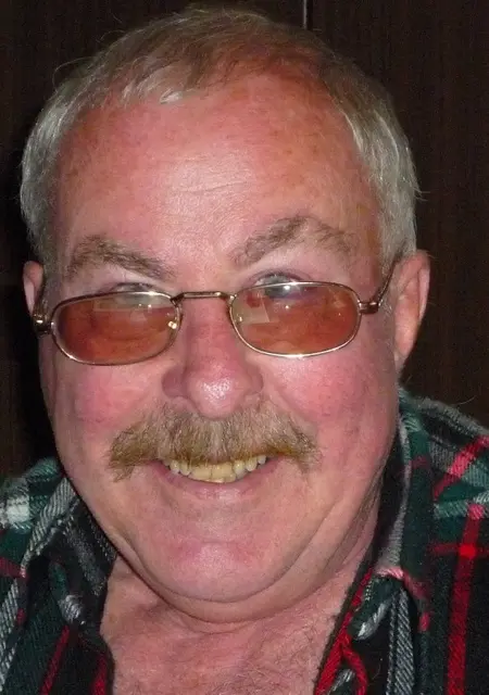 Я Виктор, 66, из Полоцка, ищу знакомства без обязательств