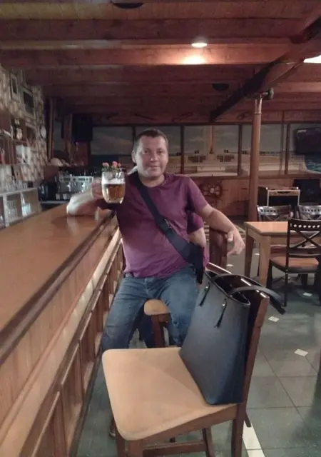 Я Лоці, 36, знакомлюсь в Праге