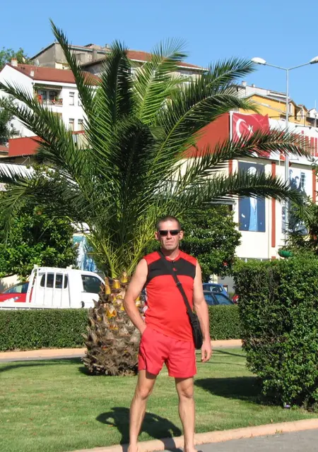 Я Роман, 53 років, знайомлюсь без зобов'язань у Херсоне