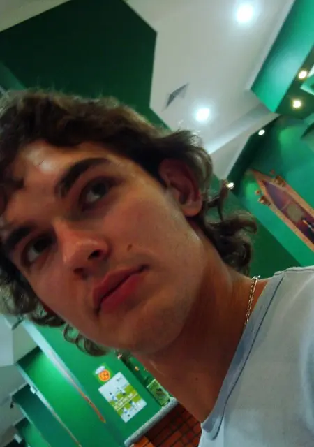 Я Vladimir, 40, из Броваров, ищу знакомства без обязательств