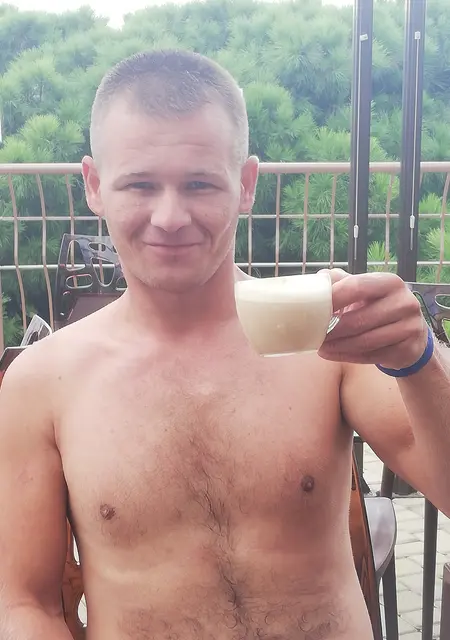 Эдуард из Северодонецка, мне 40, познакомлюсь для общения