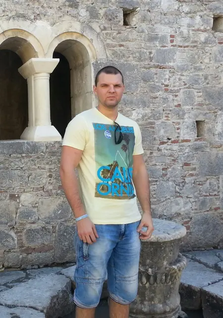 Никитка из Новополоцка, мне 35, познакомлюсь для вирта