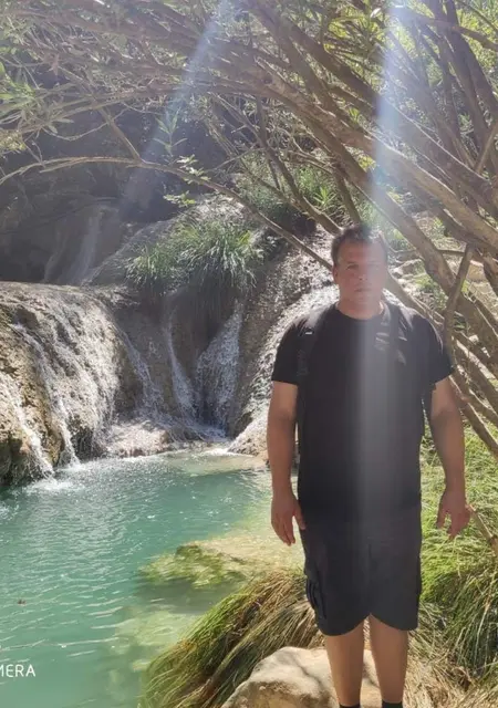 Я Александр, 50, из Львова, ищу знакомство для дружбы