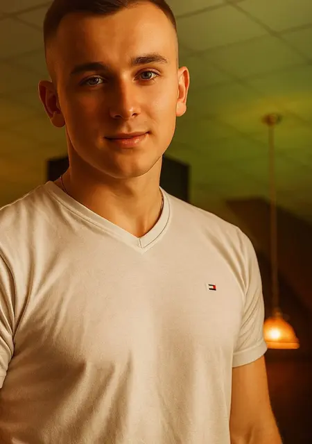 Максим из Червонограда, ищу на сайте знакомства без обязательств