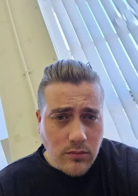 Sss из Лондона, мне 29, познакомлюсь