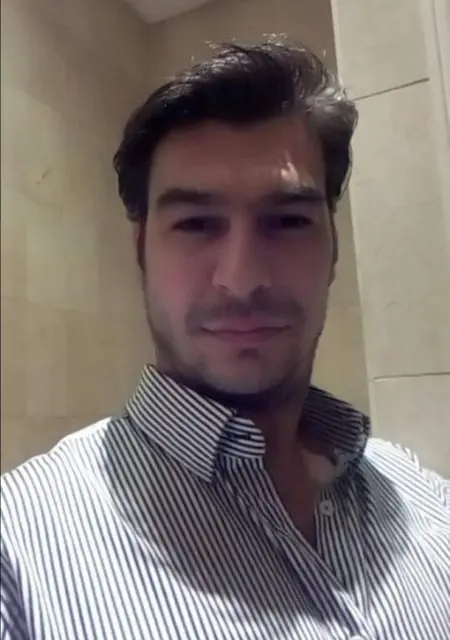 Soy Lito, 41 años de Madrid, busco conocer gente para relación abierta