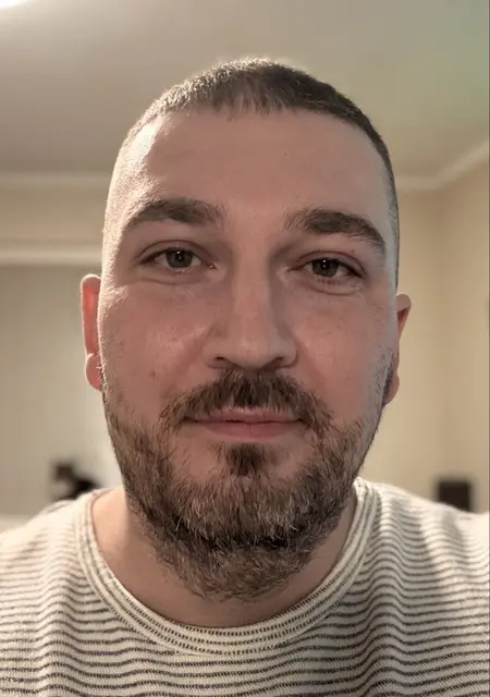 Pavels из Риги, мне 38, познакомлюсь для постоянных отношений