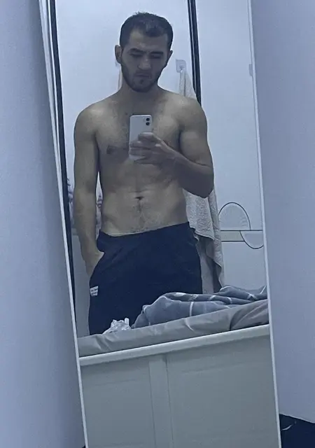 Я Aki, 25, из Праги, ищу знакомство для вирта