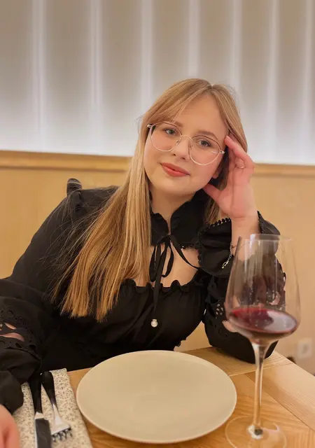 Анастасія з Вінниця, шукаю на сайті спільні подорожі