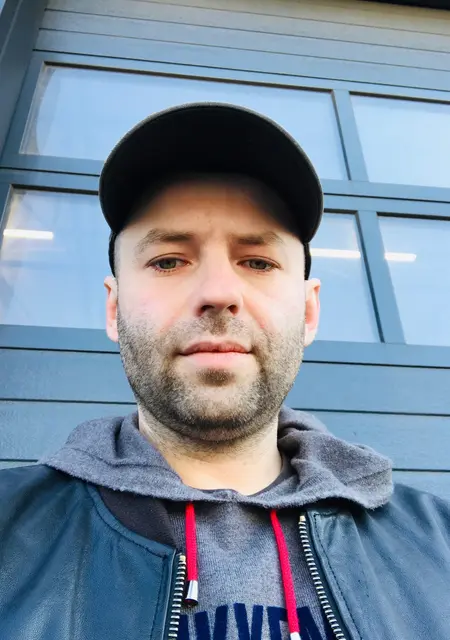 Я Максим, 40, из Ковеля, ищу знакомство для постоянных отношений