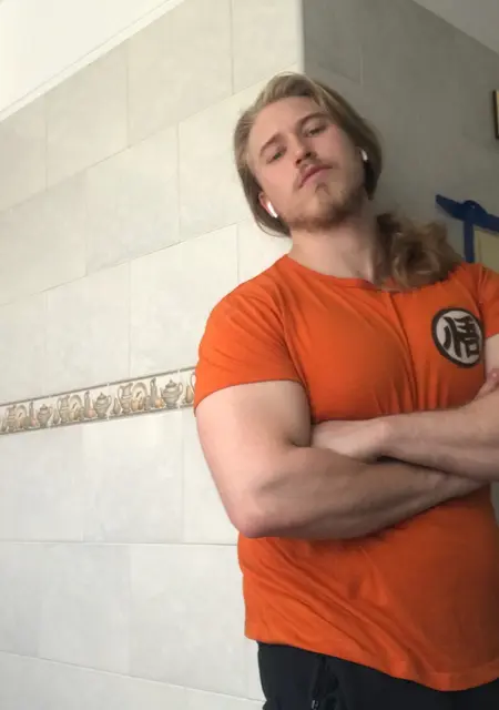 Я Salva, 24, знакомлюсь без обязательств в Буэнос-айресе