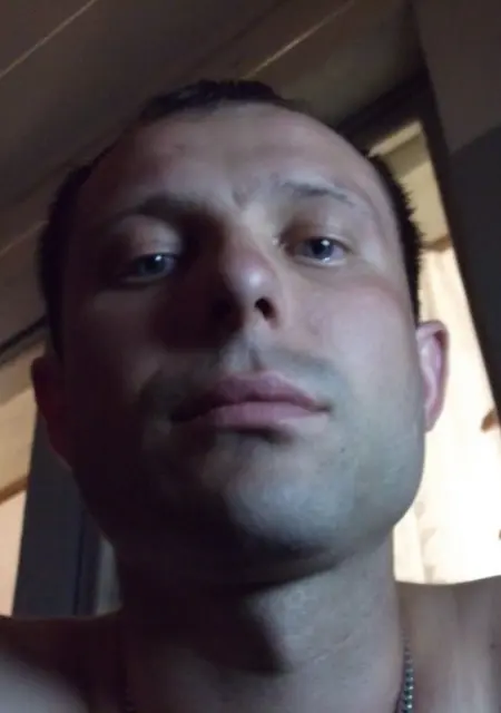 Я Виктор, 40, знакомлюсь для постоянных отношений в Мозыре