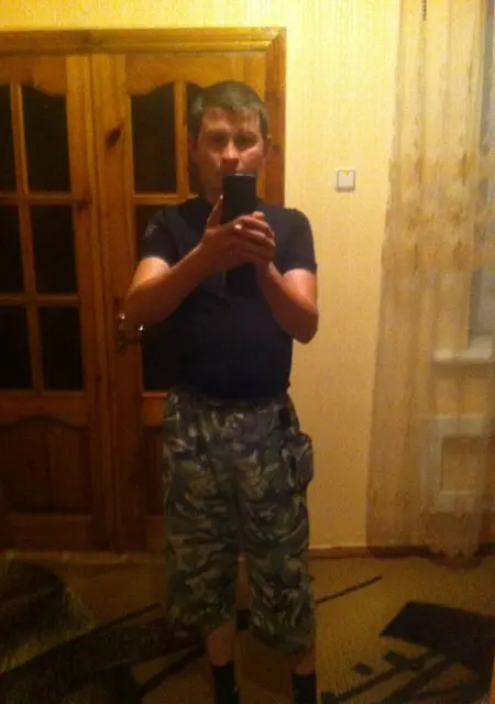 Виталий з Новий Буг, шукаю на сайті знайомства на одну ніч