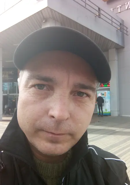 Сергій з Києва, шукаю на сайті знайомства без зобов'язань