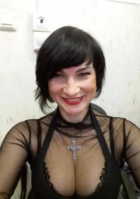 Алиса из Киева, ищу на сайте знакомства на одну ночь