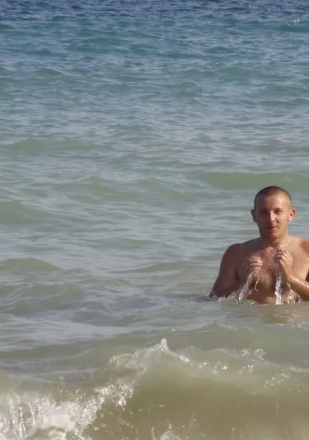 Denis з Кременчука, шукаю на сайті знайомства на одну ніч