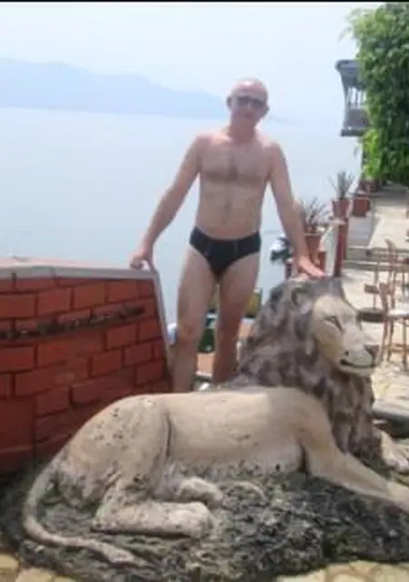 Я Igor---, 52 років з Броди, шукаю знайомства на одну ніч