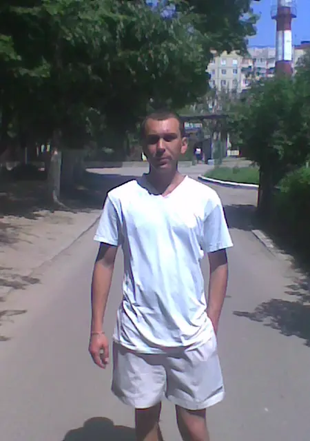 Назар з Львова, мені 45 років, познайомлюсь для дружби