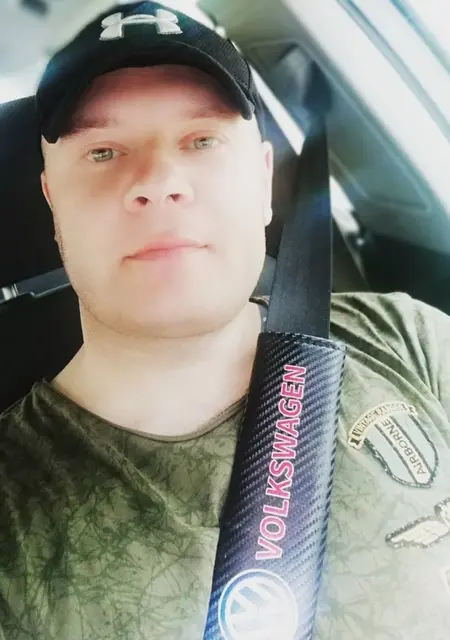 Я Андрей, 41, знакомлюсь для приятного времяпровождения в Чернигове