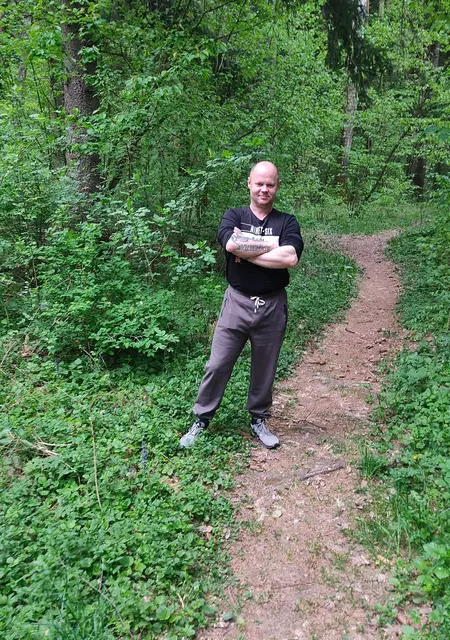 Геннадий из Бреста, мне 44, познакомлюсь для приятного времяпровождения