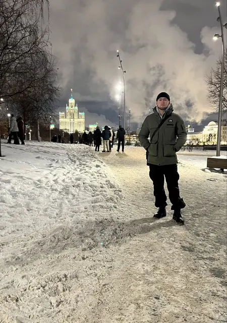 Я Бойигит, 20, из Уотерлувиль, ищу знакомство для открытые отношения