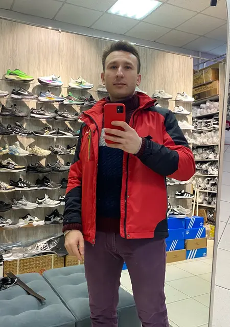 Majok из Кременчуга, ищу на сайте знакомства без обязательств