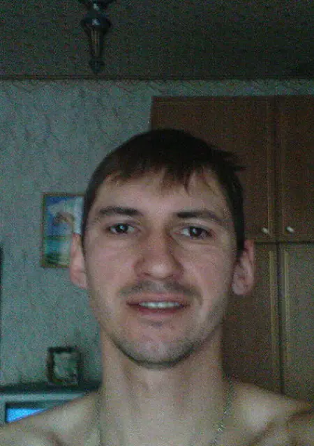 Я Каньяк, 47, из Бобруйска, ищу знакомства на одну ночь