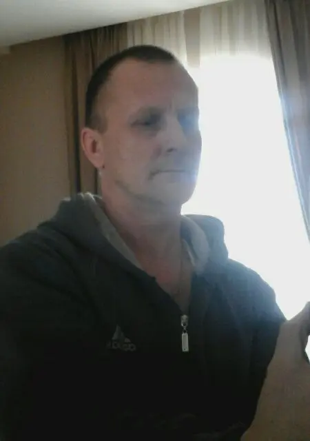 Я Сержик, 50 років, знайомлюсь на одну ніч у Одесі