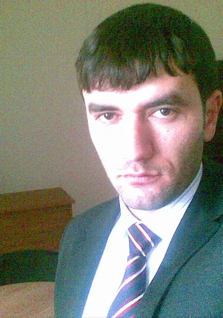 Mamed из Баку, мне 42, познакомлюсь для общения