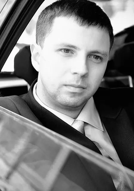 Я Владимир, 37, из Дружковки, ищу знакомства на одну ночь