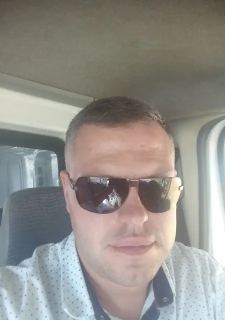 Я Андрей, 36, из Клецка, ищу знакомство для постоянных отношений