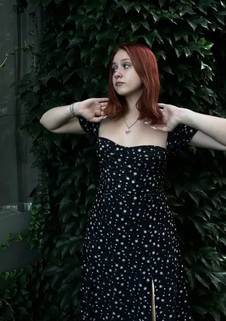 Маша з Харків, шукаю на сайті вірт