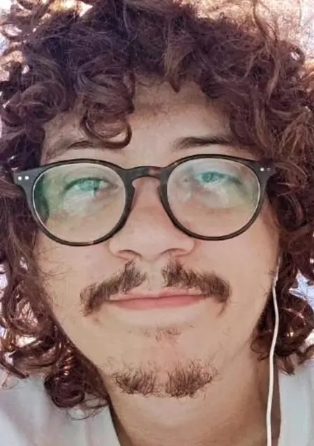Soy Youssef, 28 años, conociéndome para chatear en Madrid